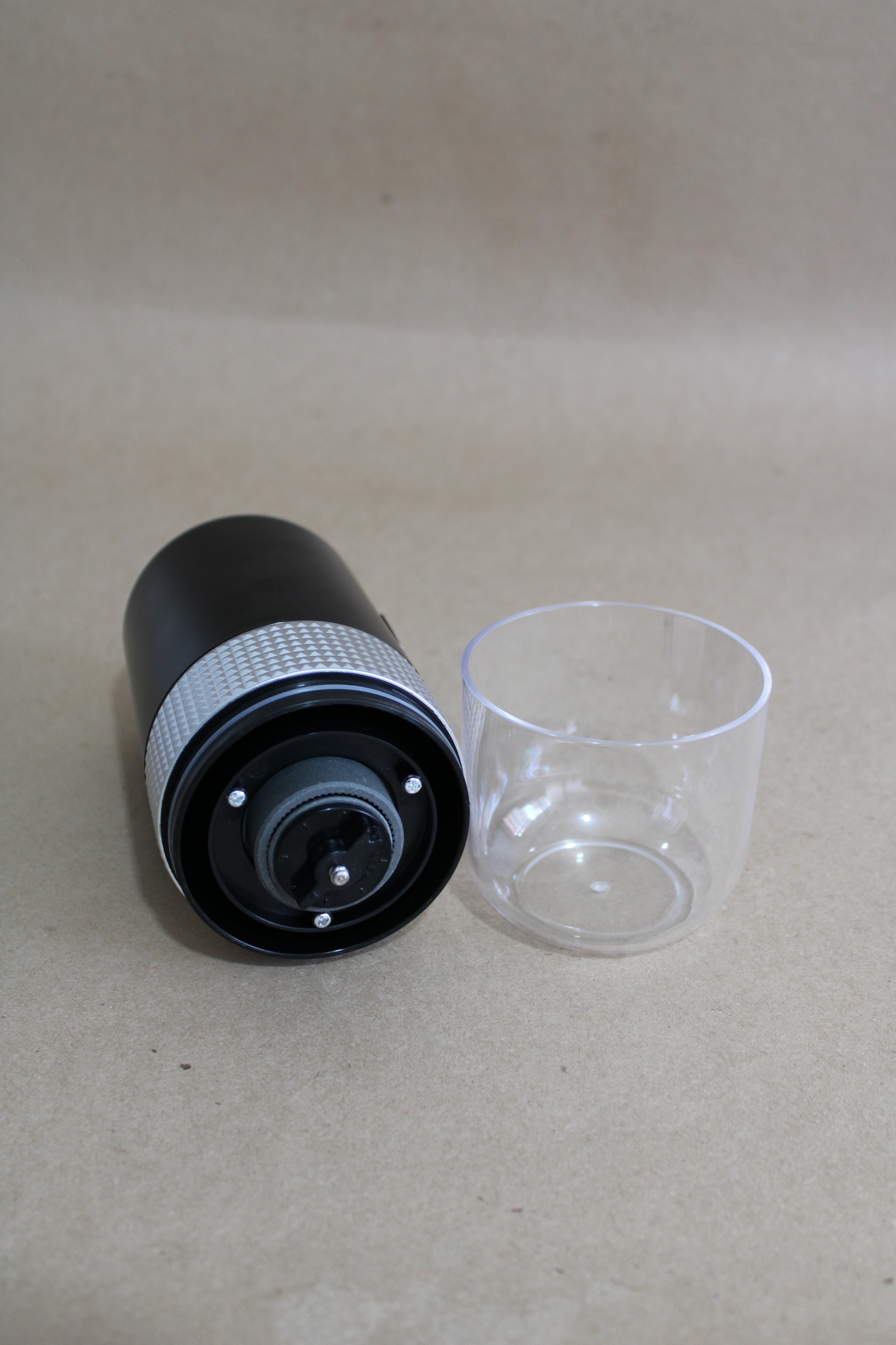 MOLINO PORTÁTIL RECARGABLE MUELAS EN CERÁMICA