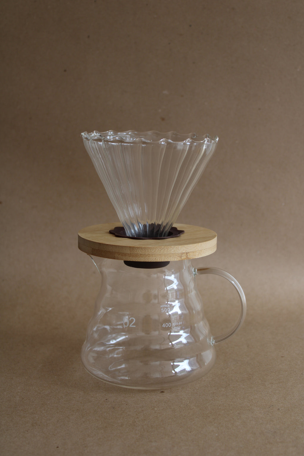 COMBO GOTEO: SET DRIPPER V60 + JARRA + FILTROS